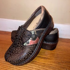 L’Artiste Clogs Size 37 Brand New